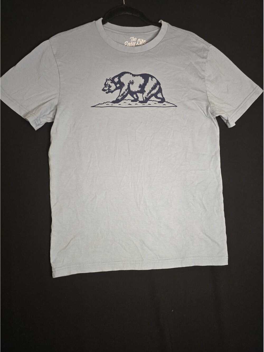 The Easy Life Jerry Leigh T-Shirt Mens Size S Navy Bear Hiking Outdoor Gear Tee